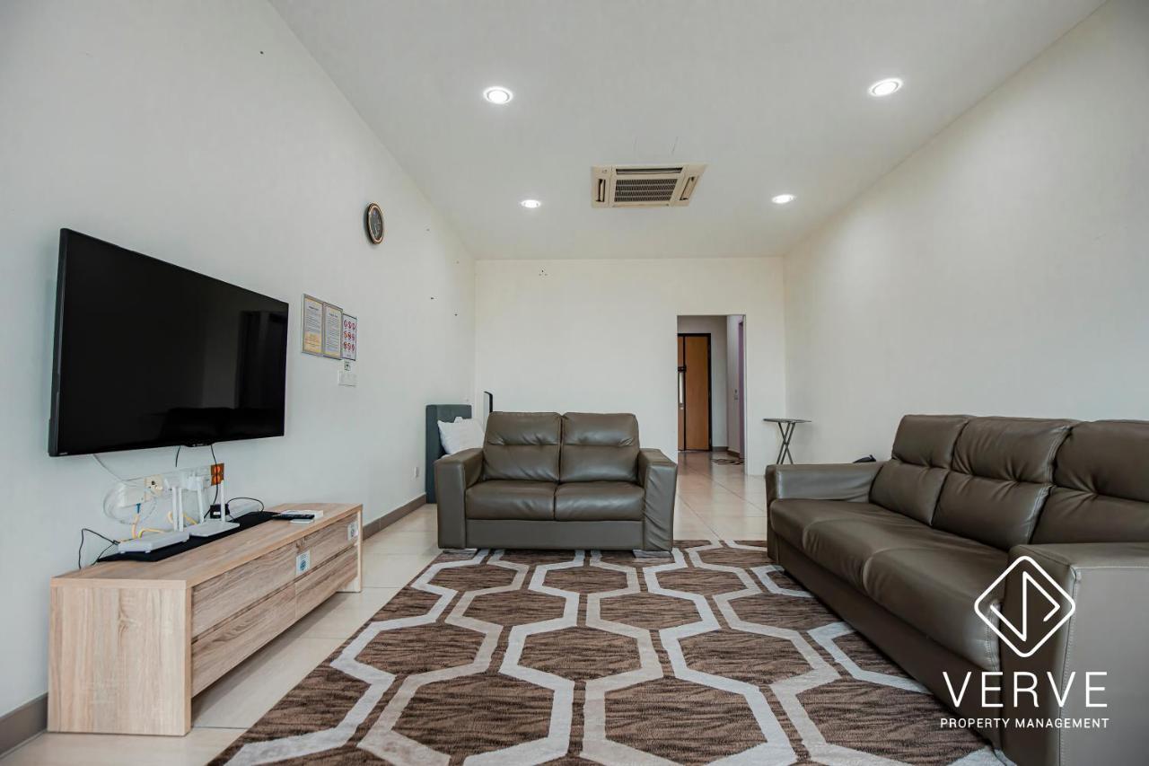 Octagon Premium By Verve Apartment