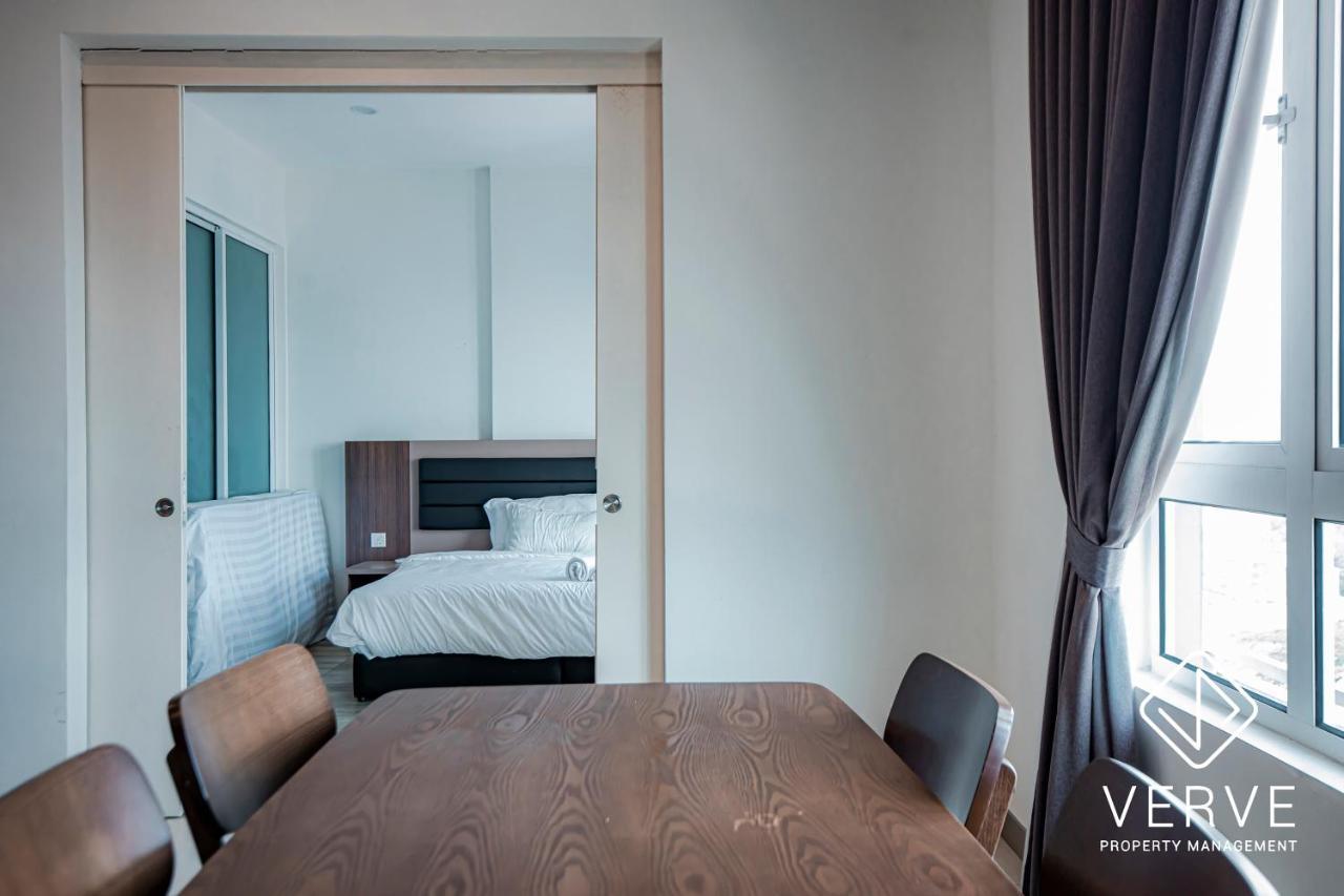 Octagon Premium By Verve Apartment *