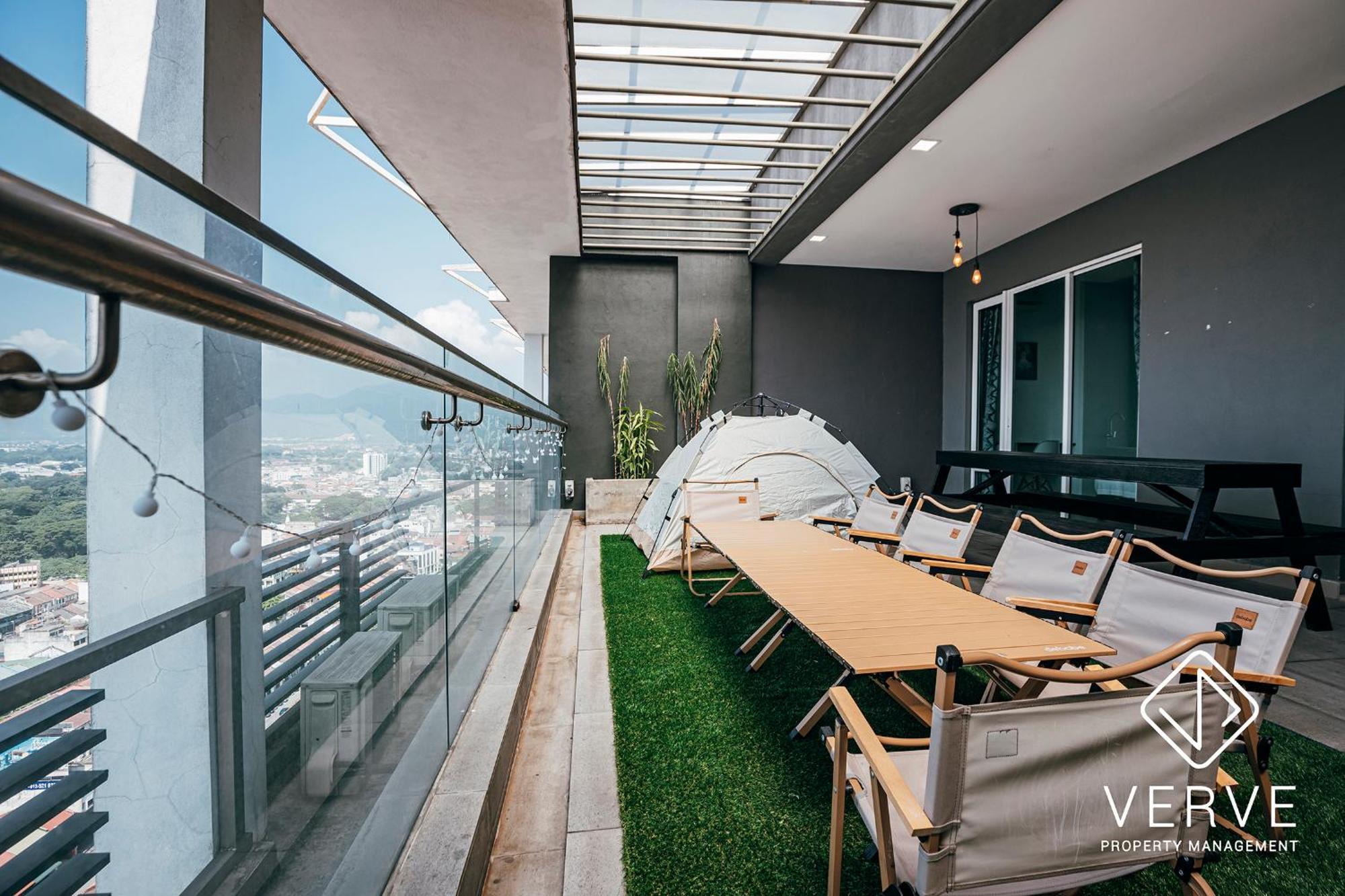 Octagon Premium By Verve Apartment